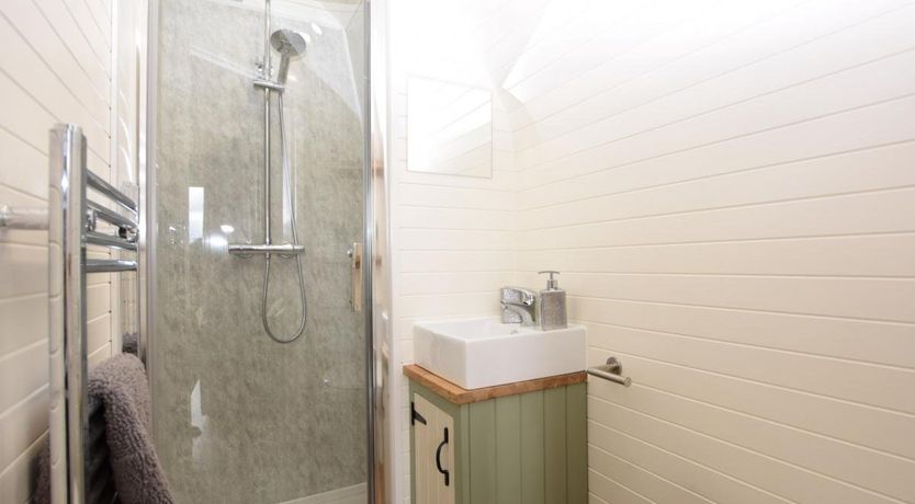 Photo of 1 Bed in Teviothead