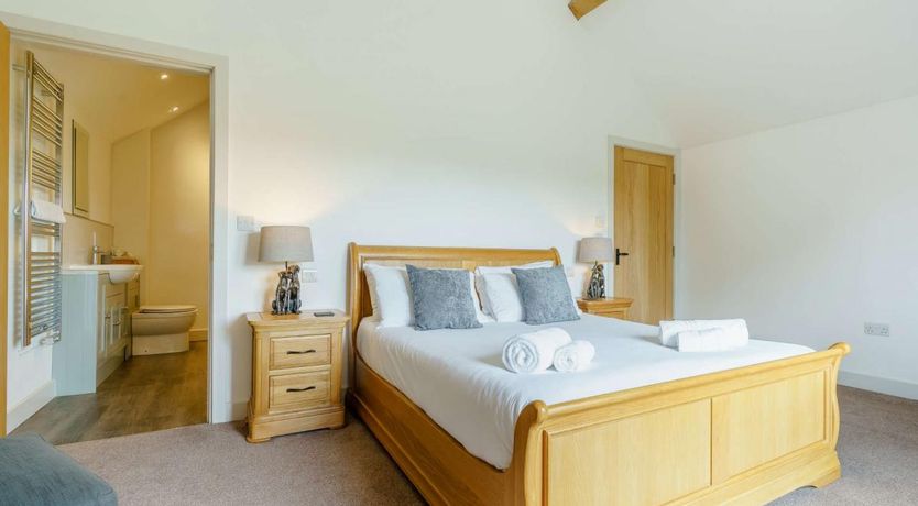 Photo of 3 Bed in Swinton Grange