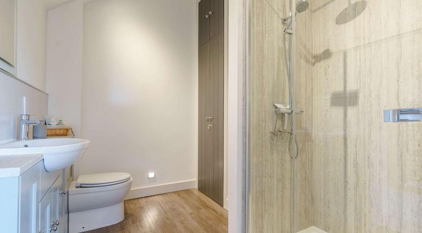 Photo of 3 Bed in Swinton Grange