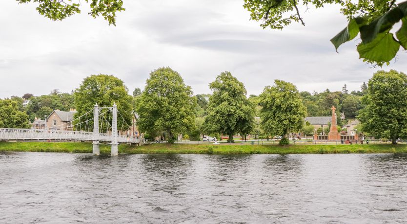 Photo of 7 Riverside Gardens