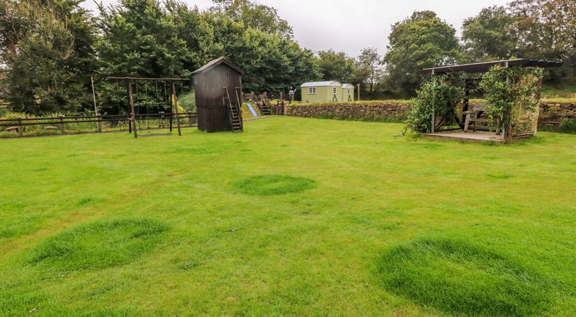Photo of Shepherds Hut - The Crook