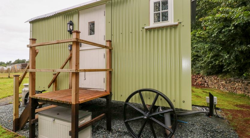 Photo of Shepherds Hut - The Crook