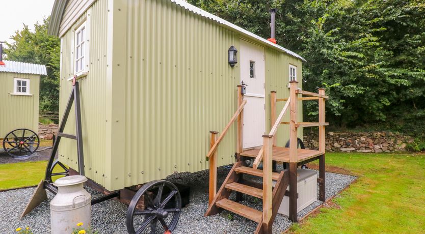 Photo of Shepherds Hut - The Crook