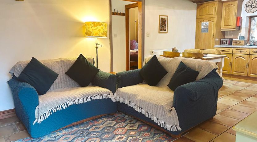 Photo of 2 Bed in Holsworthy