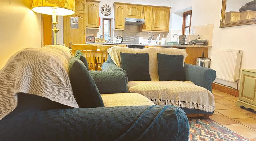 Photo of 2 Bed in Holsworthy
