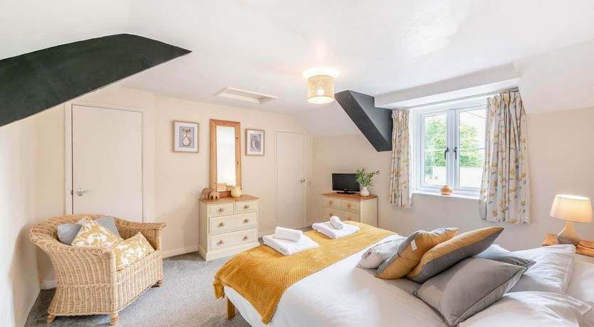 Photo of 3 Bed in Holsworthy