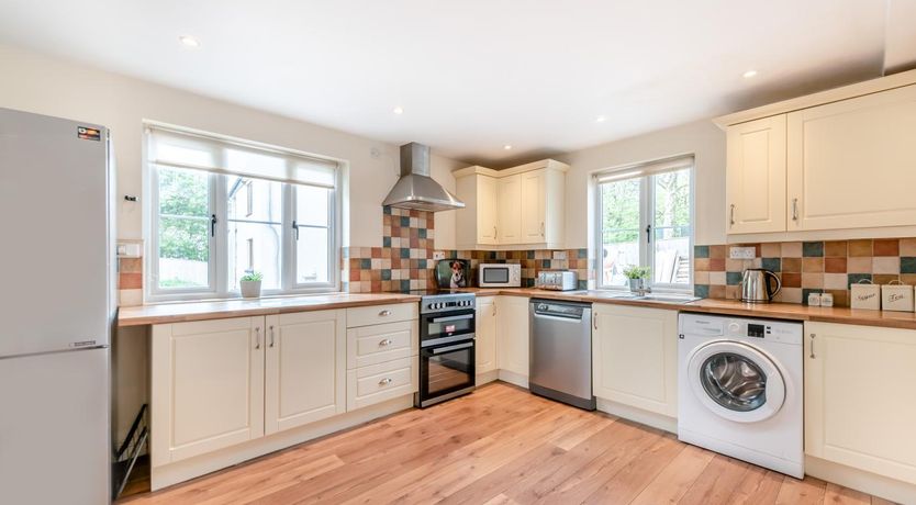 Photo of 3 Bed in Holsworthy
