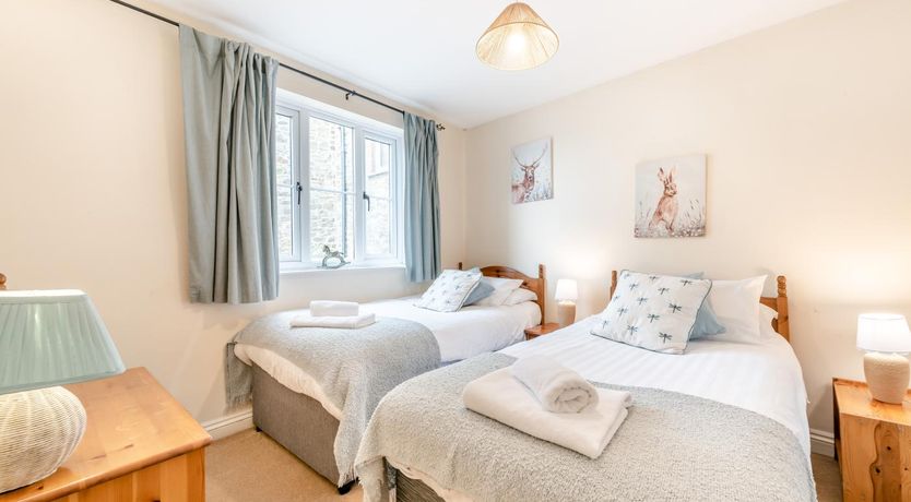 Photo of 3 Bed in Holsworthy