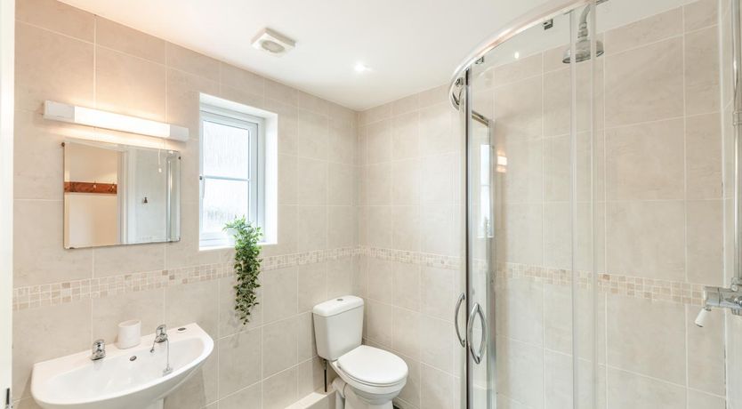Photo of 3 Bed in Holsworthy