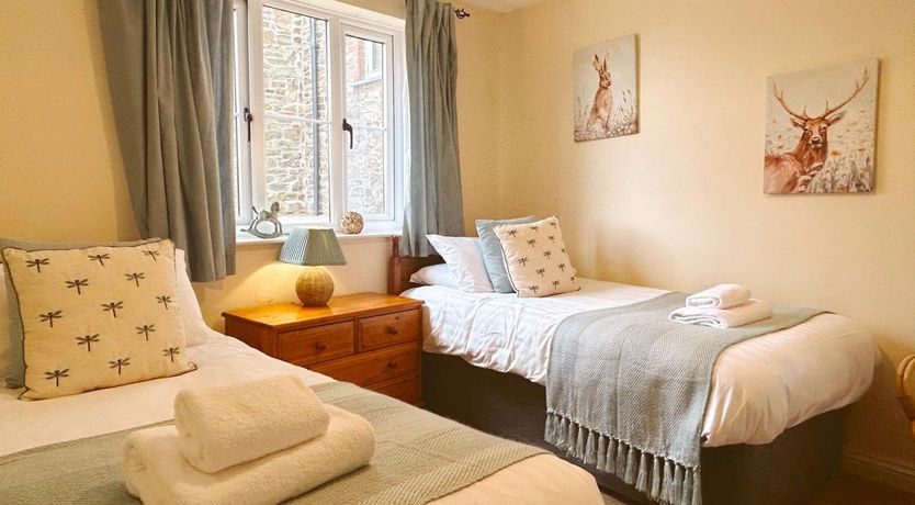 Photo of 3 Bed in Holsworthy