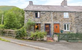 Photo of Dyfi Cottage