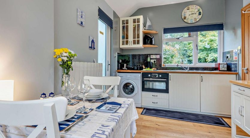 Photo of 1 Bed in Downton