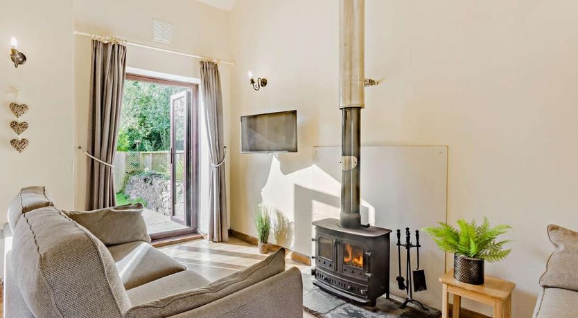 Photo of 3 Bed in Holsworthy Beacon