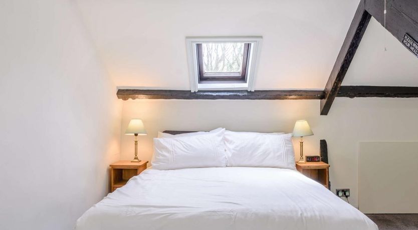 Photo of 1 Bed in Summerbridge