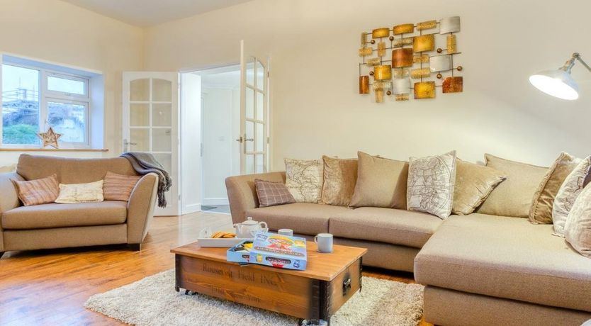 Photo of 4 Bed in Parkham