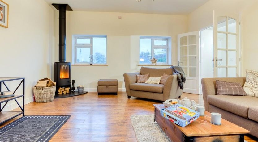 Photo of in Parkham (76452)