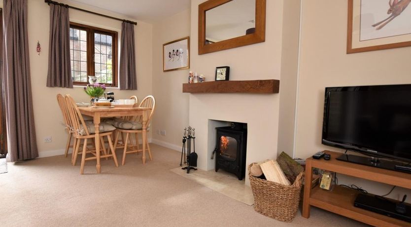 Photo of 2 Bed in Whichford