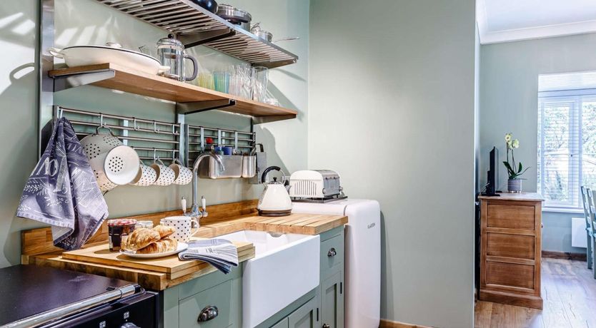 Photo of 1 Bed in Newton Abbot