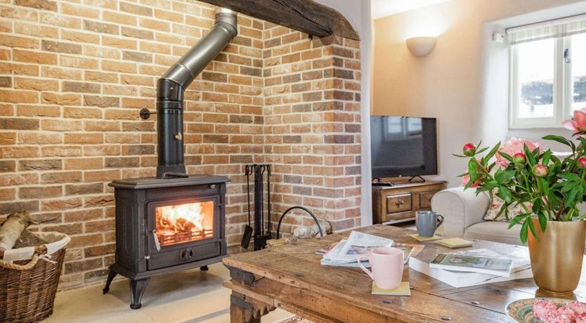 Photo of 4 Bed in Twyford