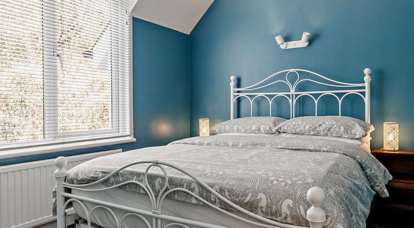 Photo of 2 Bed in Newton Abbot