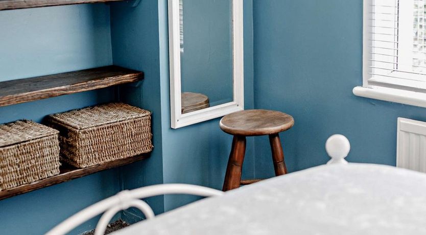 Photo of 2 Bed in Bovey Tracey