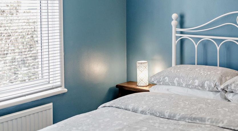 Photo of 2 Bed in Bovey Tracey