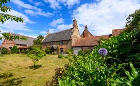 Photo of Manor Farm House