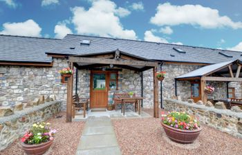 Barn 1 - Sheep Holiday Cottage