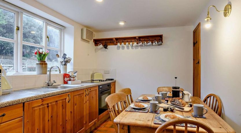 Photo of 3 Bed in Warham