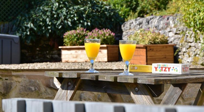 Photo of 2 Bed in Taddington