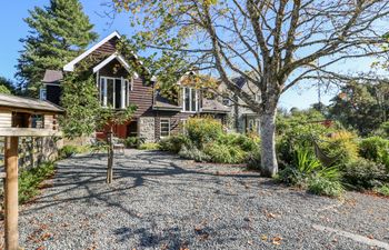 The Pheasantry Holiday Cottage