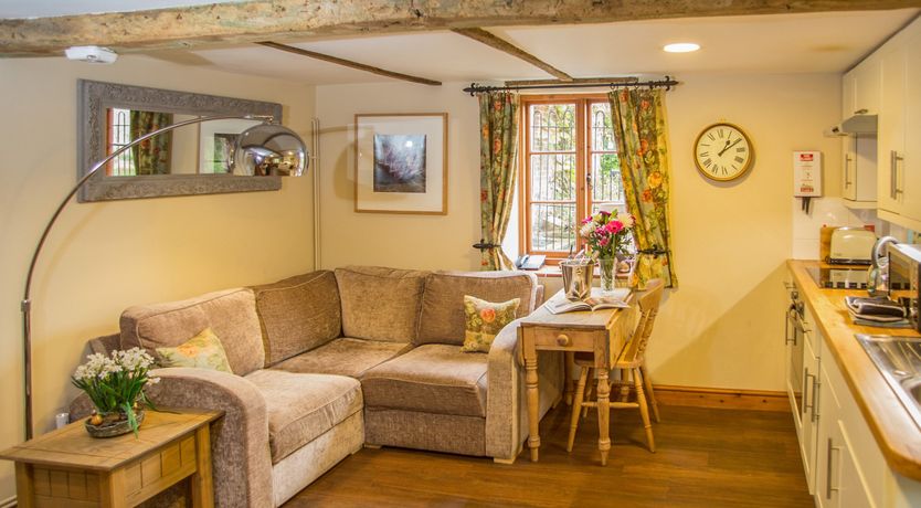 Photo of Weir Cottage