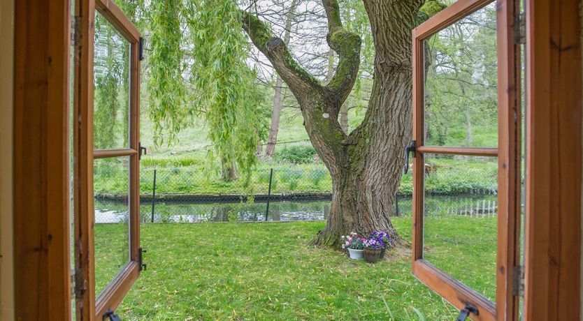 Photo of Weir Cottage