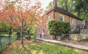 Photo of Keeper’s House