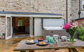 Photo of in Giggleswick (76650)