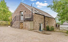 Photo of 1 Bed in Devauden