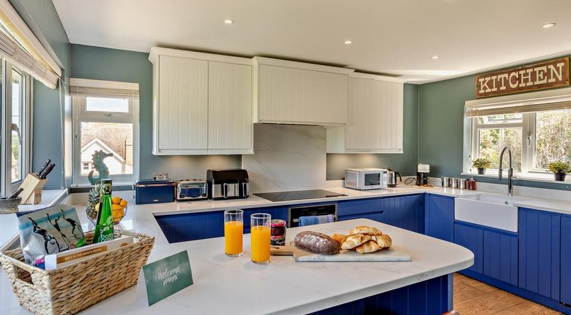 Photo of 4 Bed in Croyde