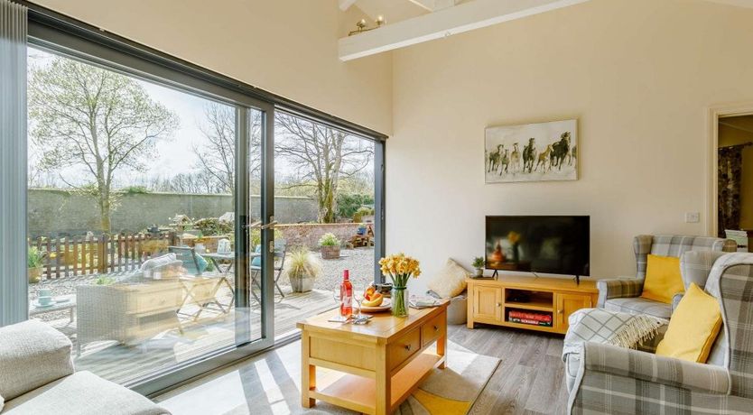 Photo of 1 Bed in Buckland Filleigh