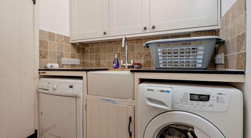 Photo of 4 Bed in Langton Matravers