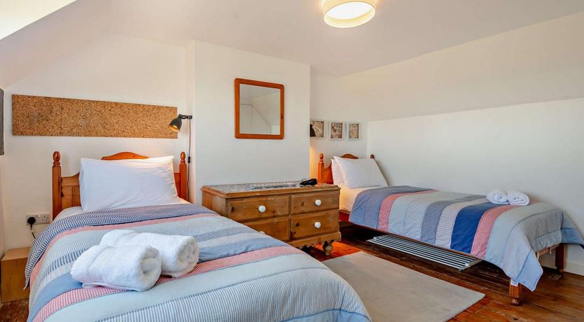 Photo of 4 Bed in Langton Matravers