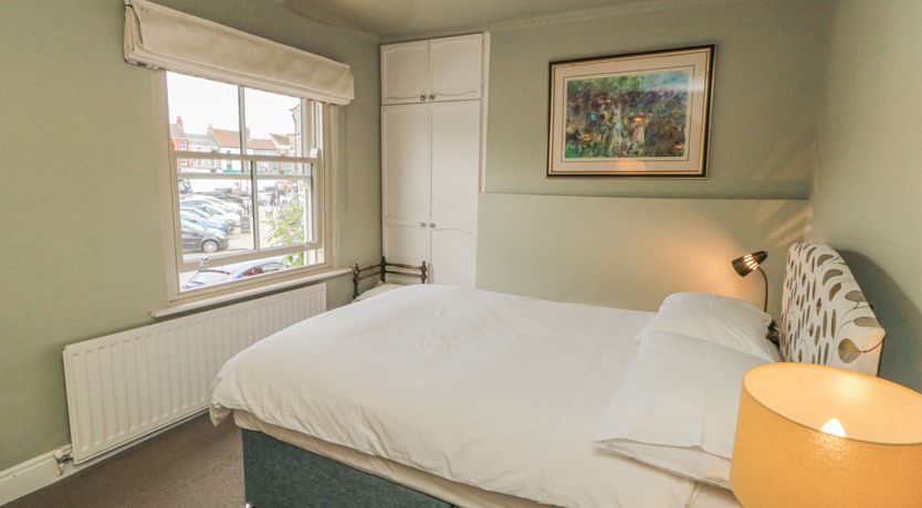 Photo of 5 College Square