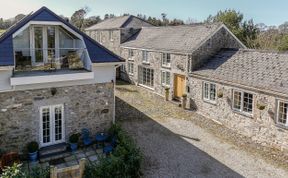 Photo of Poppyfields Stable