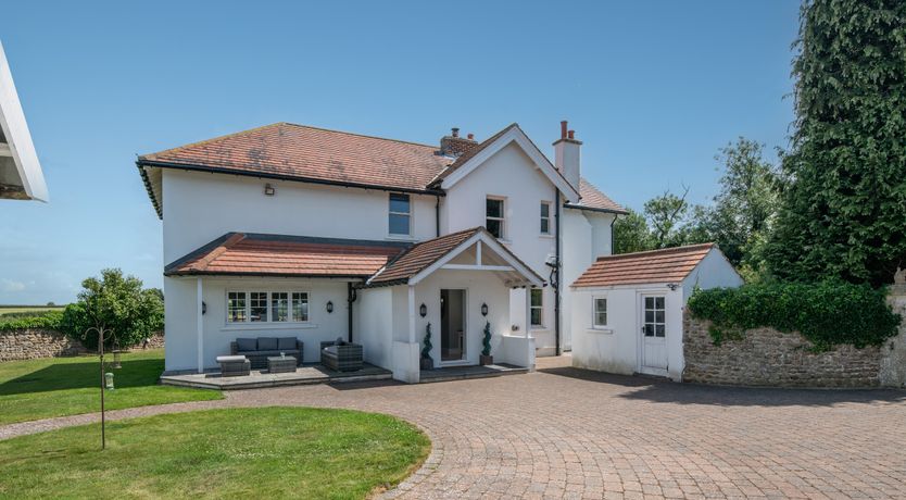 Photo of Green End House