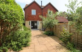 Photo of 2a-the-mews