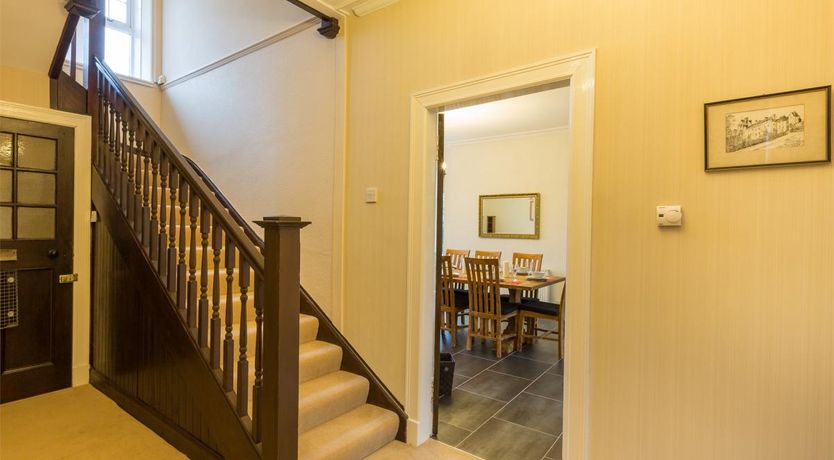 Photo of 5 Bed in Brodick