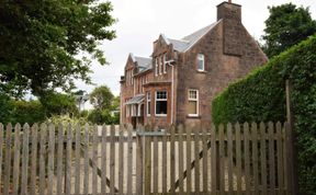 Photo of 5 Bed in Isle Of Arran