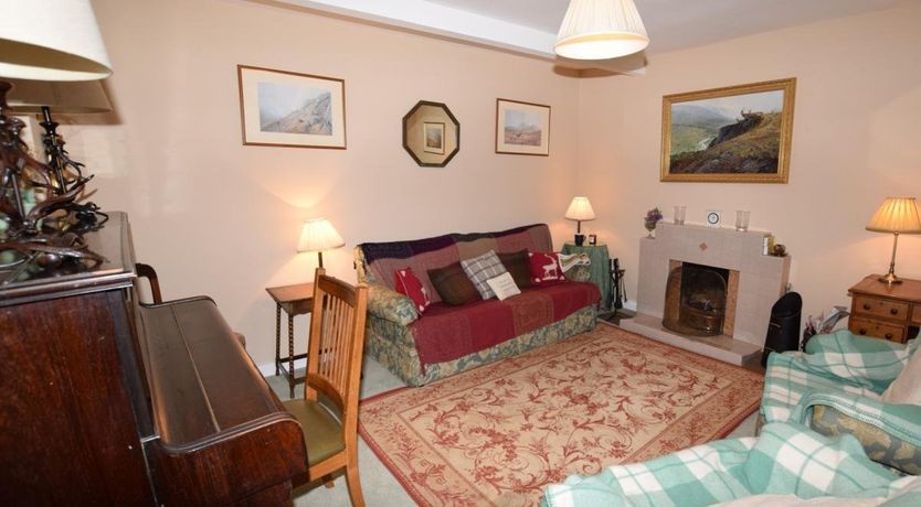 Photo of 4 Bed in Cannich
