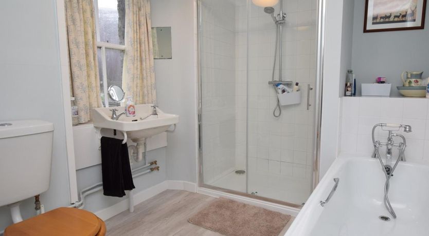 Photo of 4 Bed in Cannich