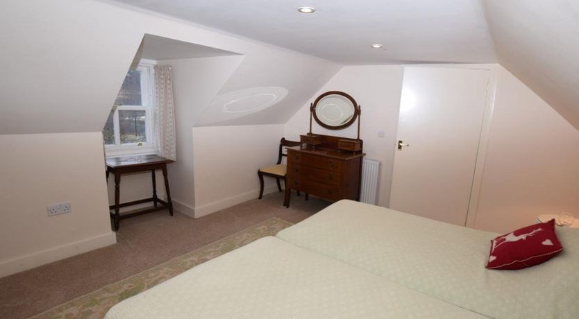 Photo of 4 Bed in Cannich