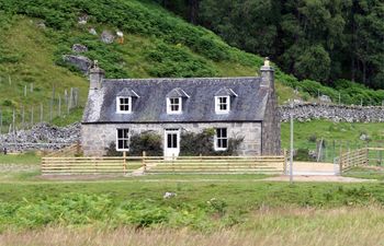 Cottage in The Highlands Holiday Cottage